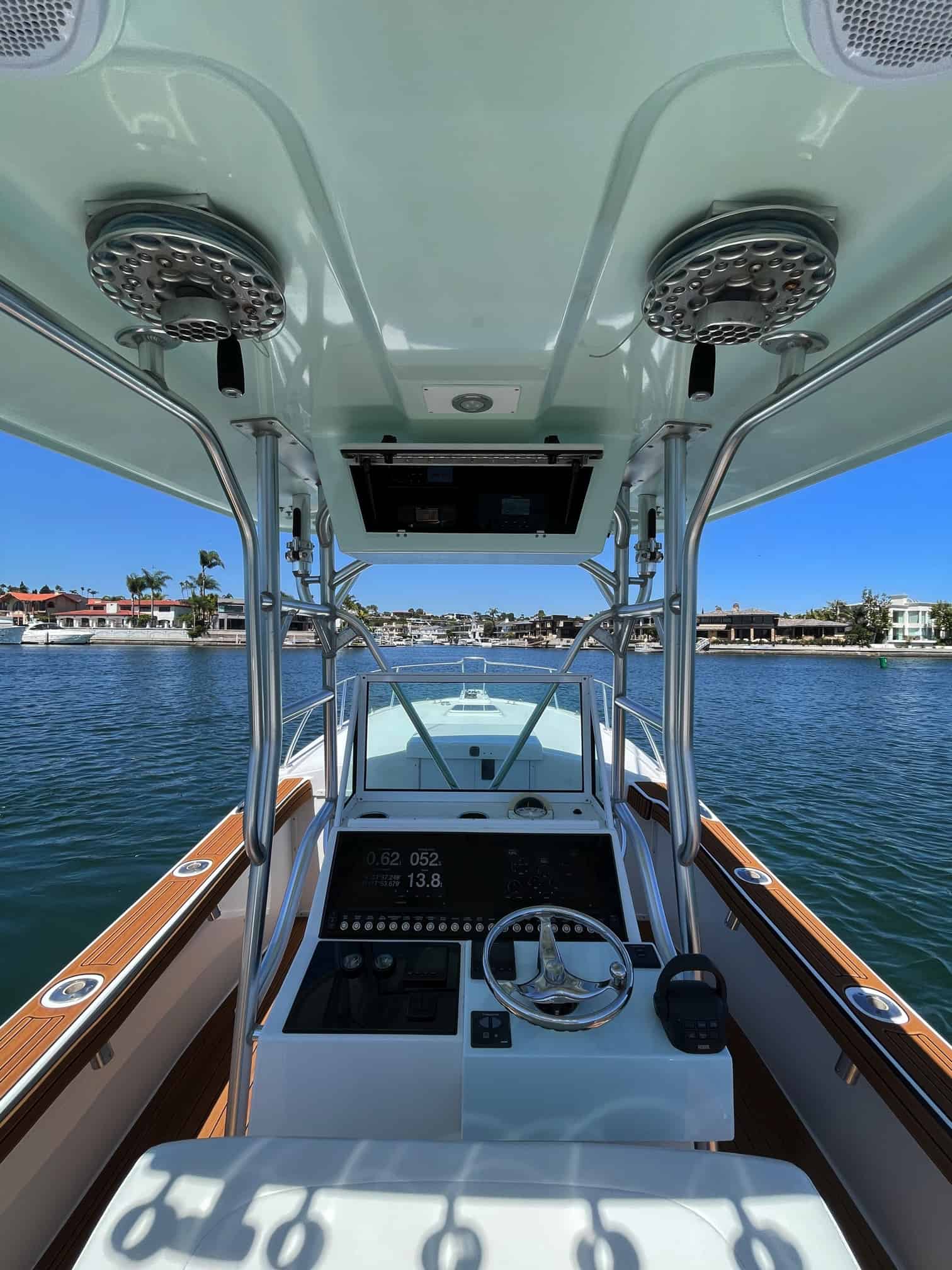 24Bimini24CuddyCabinforsale18 West Coast Yachts