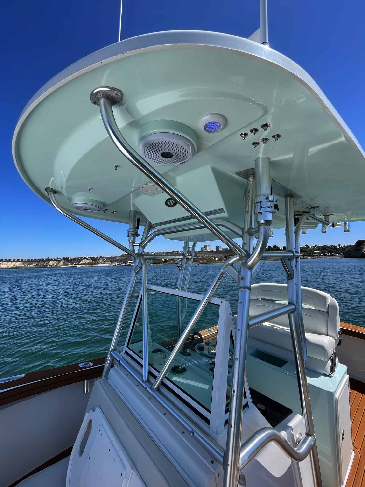 24Bimini24CuddyCabinforsale23 West Coast Yachts